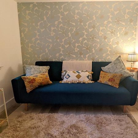 Beautiful Listed Flat With Private Garden, Birnam Apartment Екстериор снимка